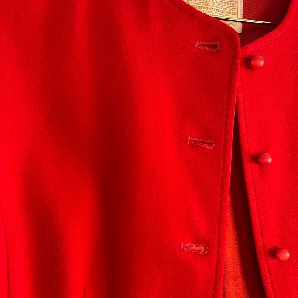 VTG Pendleton Blazer Cropped Jacket || Red - Picture 13 of 16
